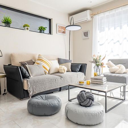 桜の川18 5 Minutes Htsudai Station, 1 Minute Train To Shinjuku, 120㎡ Villa, Four Bedrooms Tokyo prefektur Exteriör bild